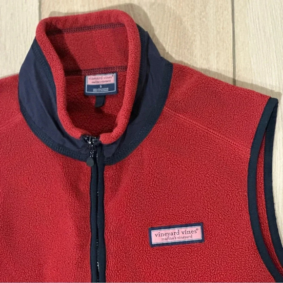Vineyard Vines Harbor Fleece Zip-Up Vest in Red Men’s Small - Picture 3 of 4